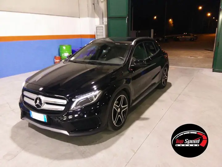 Mercedes GLA 200 CDI con molle Eibach Pro Kit montate da Top Speed Garage.

Per …