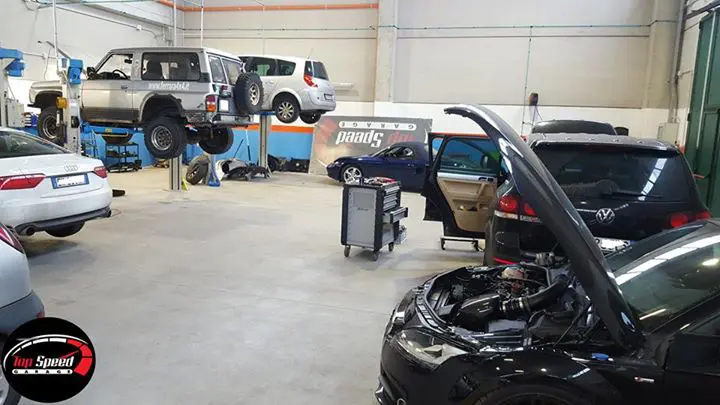 ..un giovedì di dicembre in Top Speed Garage…..
