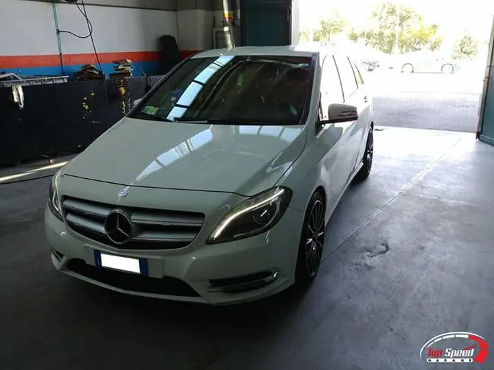 Mappatura centralina su questa Mercedes Classe B200

+ prestazioni
– consumi