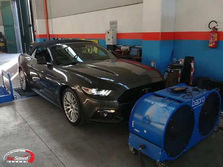 E in Top Speed Garage altra Mustang!!!