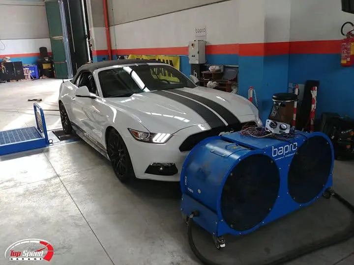 E anche la Mustang in Top Speed Garage la abbiamo…