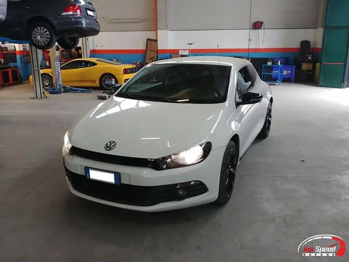 #Vw  #Scirocco 1.4 TSI 122cv 

Centrale solo tubo 
Terminale silenziato
Blow o…