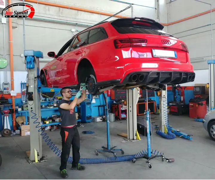 Martedì di giugno da Noi…

 #Audi  #Rs6  #Abt