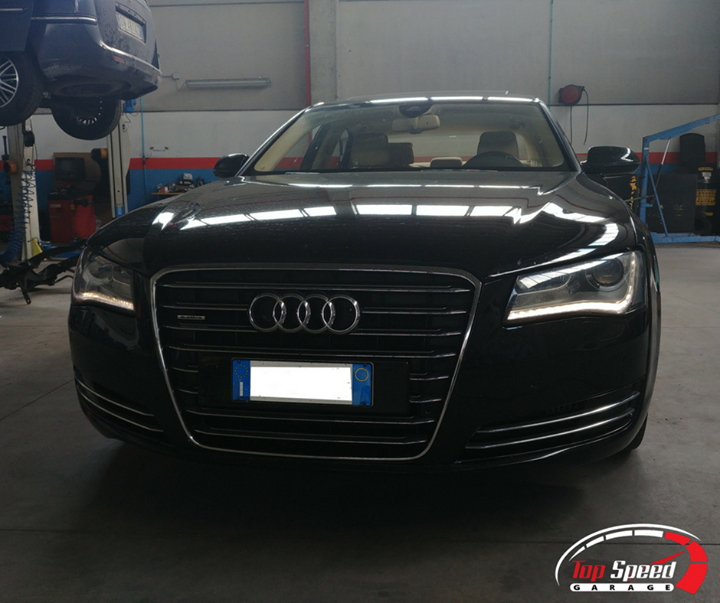 #Audi  #A8 4.2  #TDI

Posteriore solo tubo

 #sound  #exhaust  #luxury