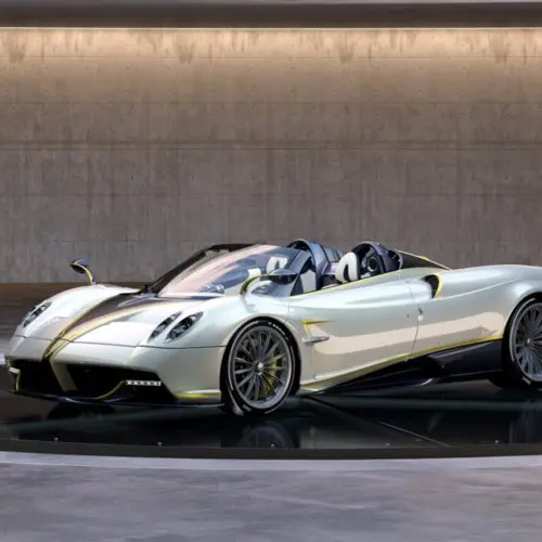 Huayra Roadster Gyrfalcon. Svelata a Pebble Beach